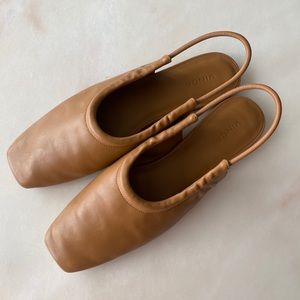 VINCE CADYA SLINGBACK FLATS IN CAMEL